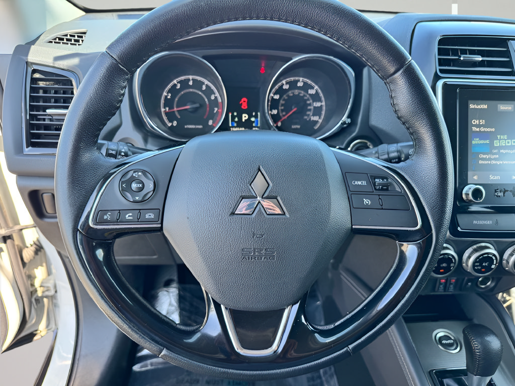 Used 2020 Mitsubishi Outlander Sport SE AWD/4WD image 13
