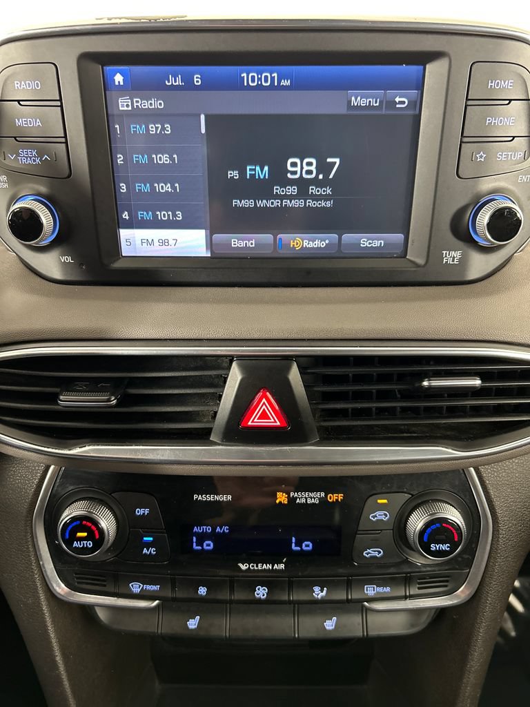 Used 2019 Hyundai Santa Fe Limited FWD image 14
