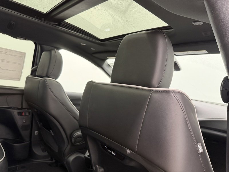 New 2026 Chrysler Pacifica Limited image 14