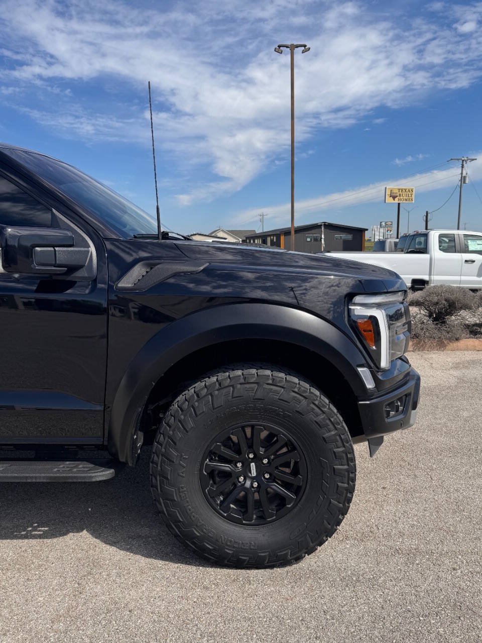 Used 2024 Ford F150 Raptor AWD/4WD image 12