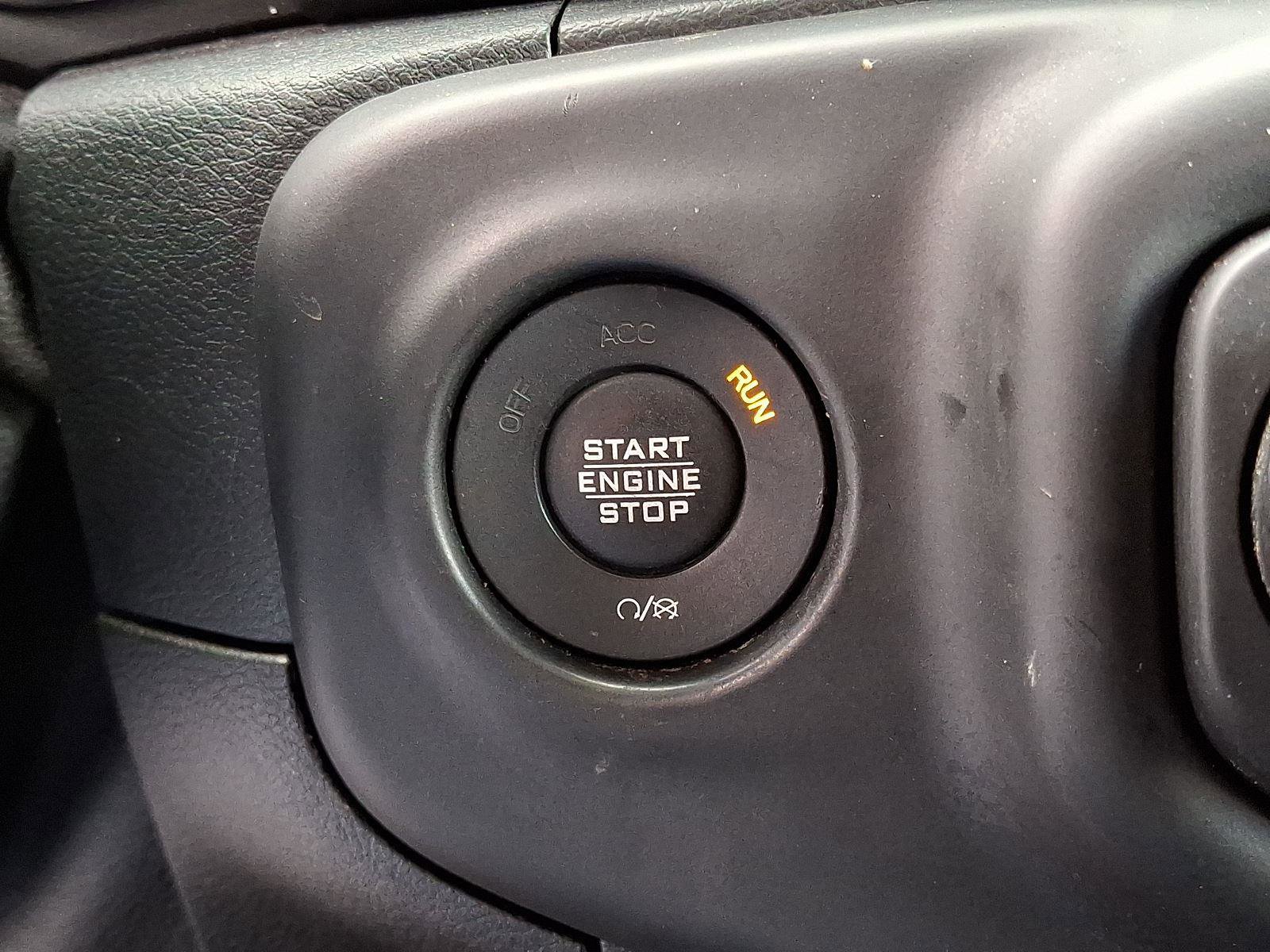 Certified 2018 Jeep Wrangler Unlimited Sahara image 23