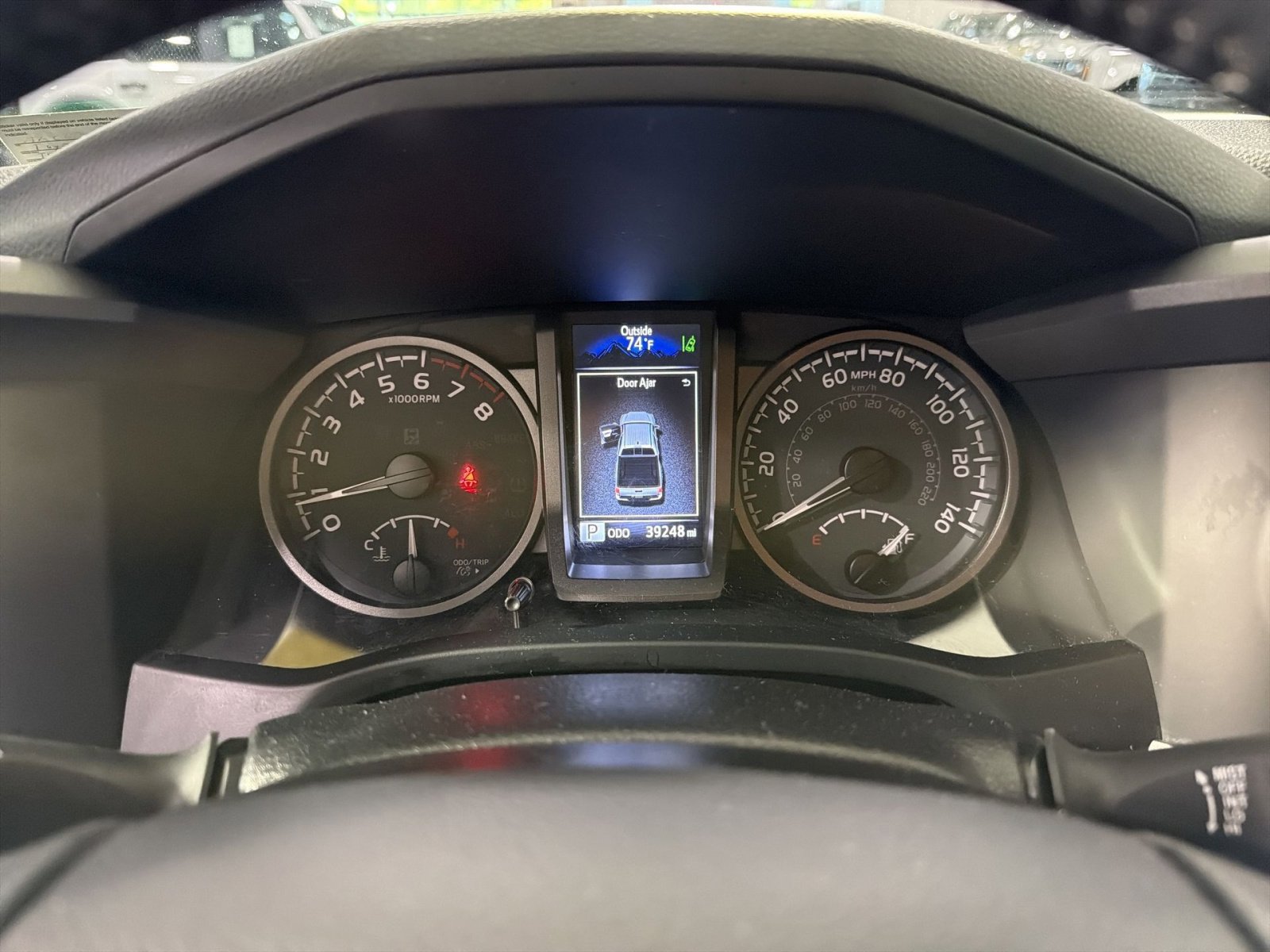 Used 2022 Toyota Tacoma TRD Off-Road AWD/4WD image 43
