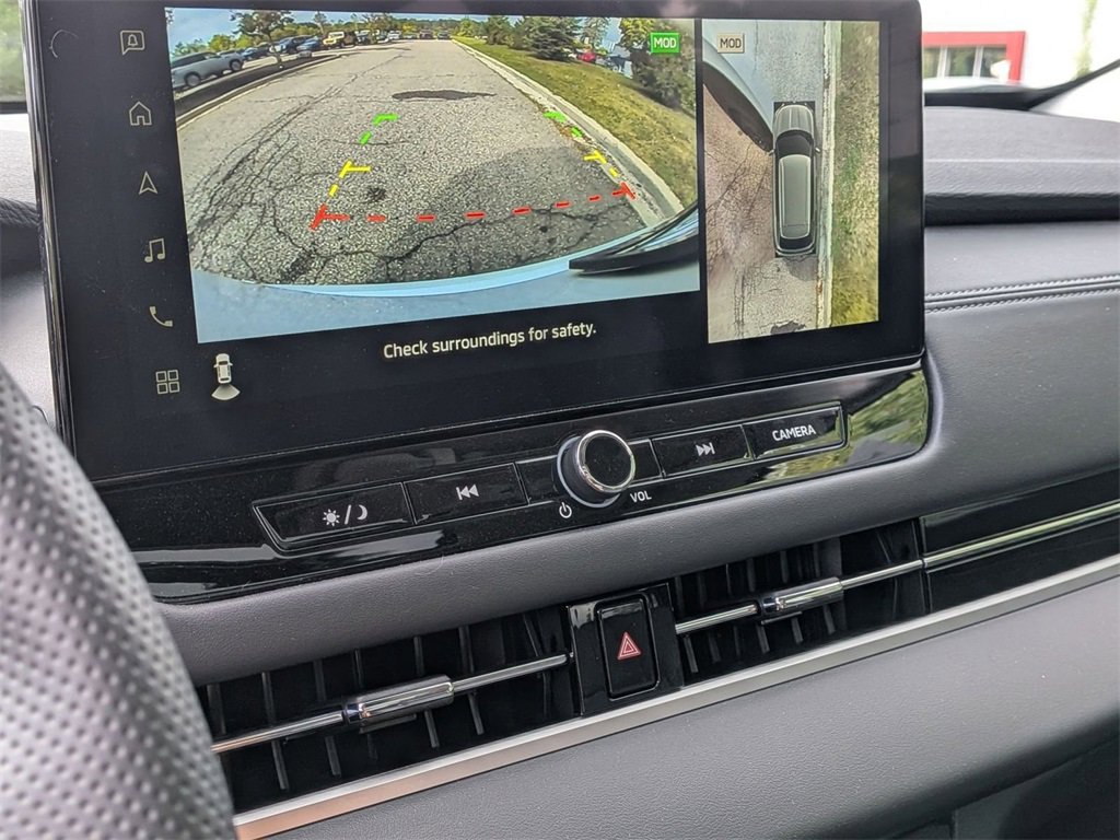 New 2025 Mitsubishi Outlander SE image 24