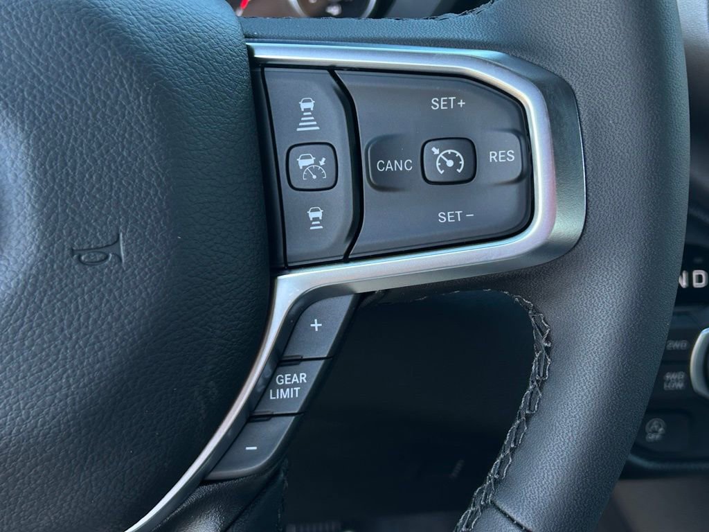 New 2026 RAM 1500 4x4 Crew Cab image 18