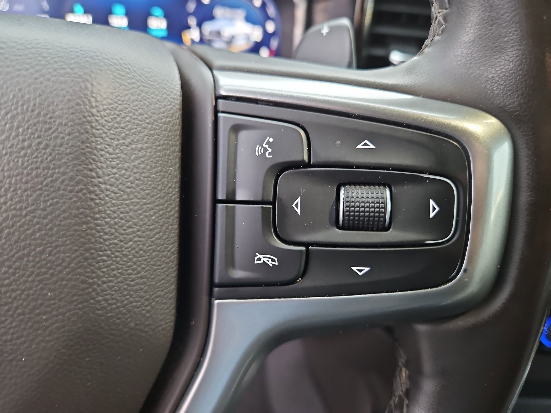 Used 2024 Chevrolet Silverado 1500 LT Trail Boss w/ Convenience Package II image 21