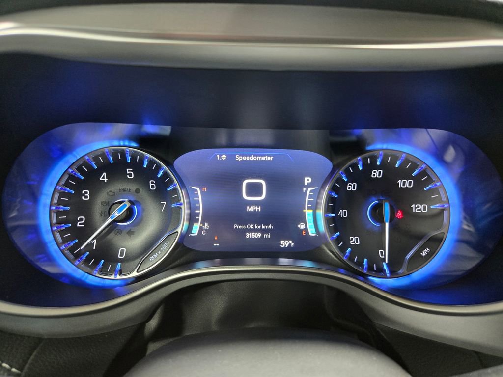 Used 2024 Chrysler Pacifica Touring-L w/ S Appearance Package AWD/4WD image 17