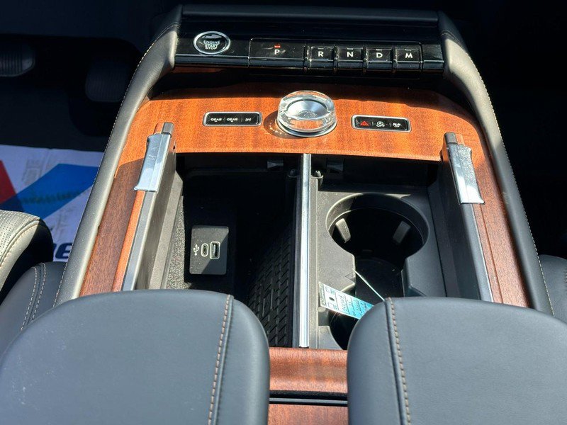 Certified 2025 Lincoln Navigator L Black Label image 18