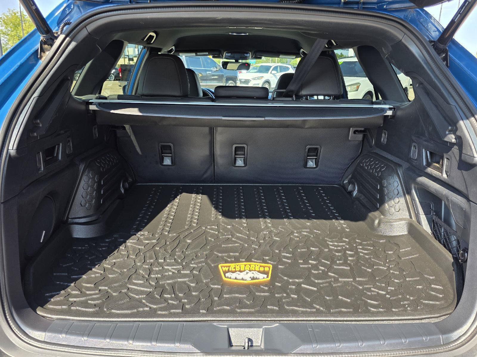 Used 2025 Subaru Outback Wilderness AWD/4WD image 32