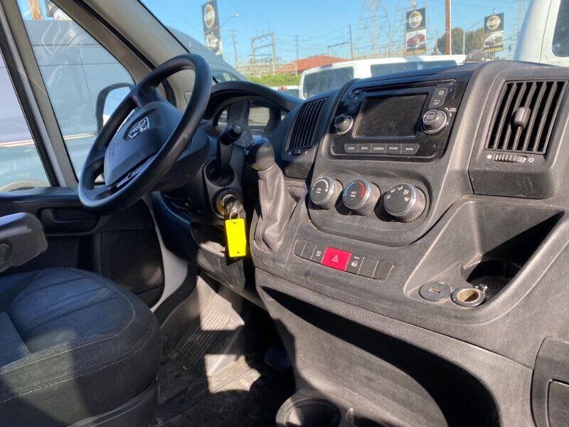 Used 2015 RAM ProMaster 1500 FWD image 6