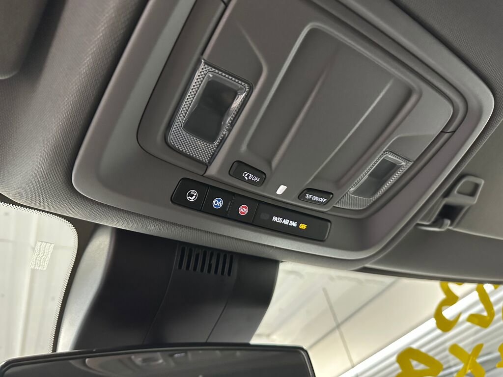 Used 2023 Chevrolet Silverado 1500 LT image 18