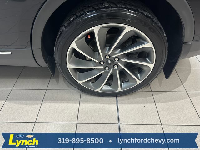 Used 2020 Lincoln Nautilus Reserve w/ Equipment Group 201A AWD/4WD image 34