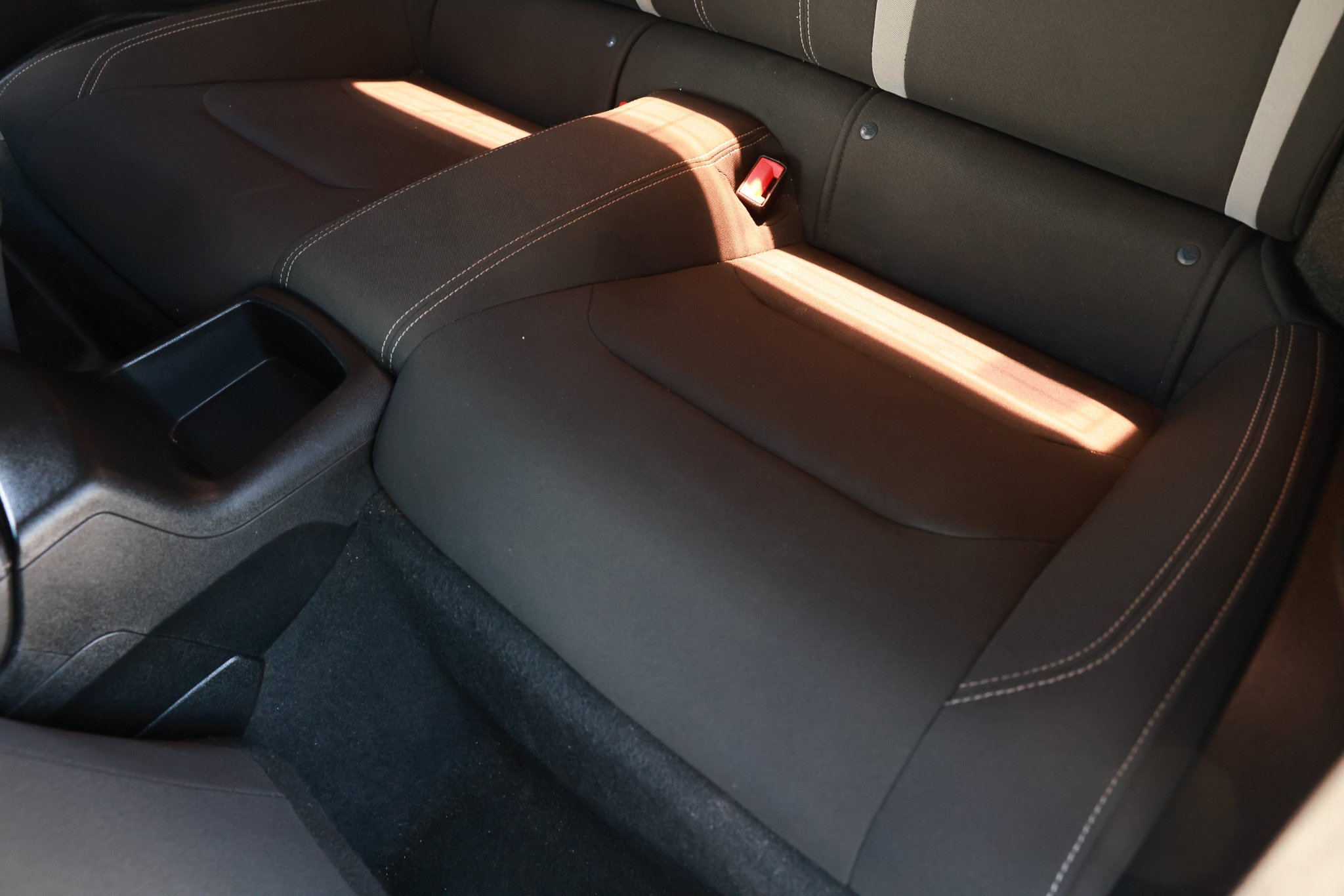 Used 2019 Chevrolet Camaro LT RWD image 14