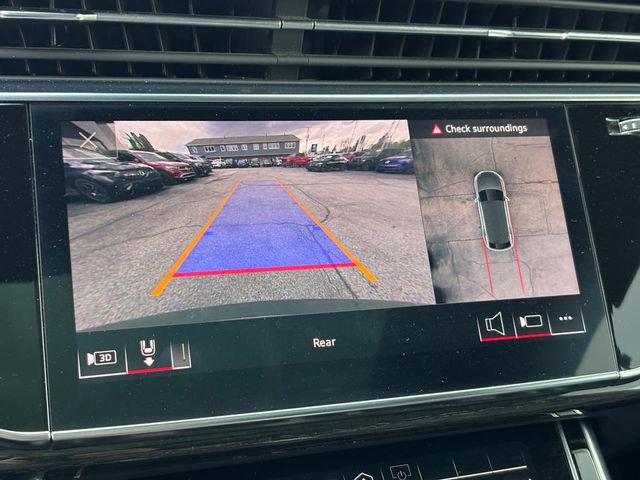 Used 2023 Audi Q8 Premium Plus image 27