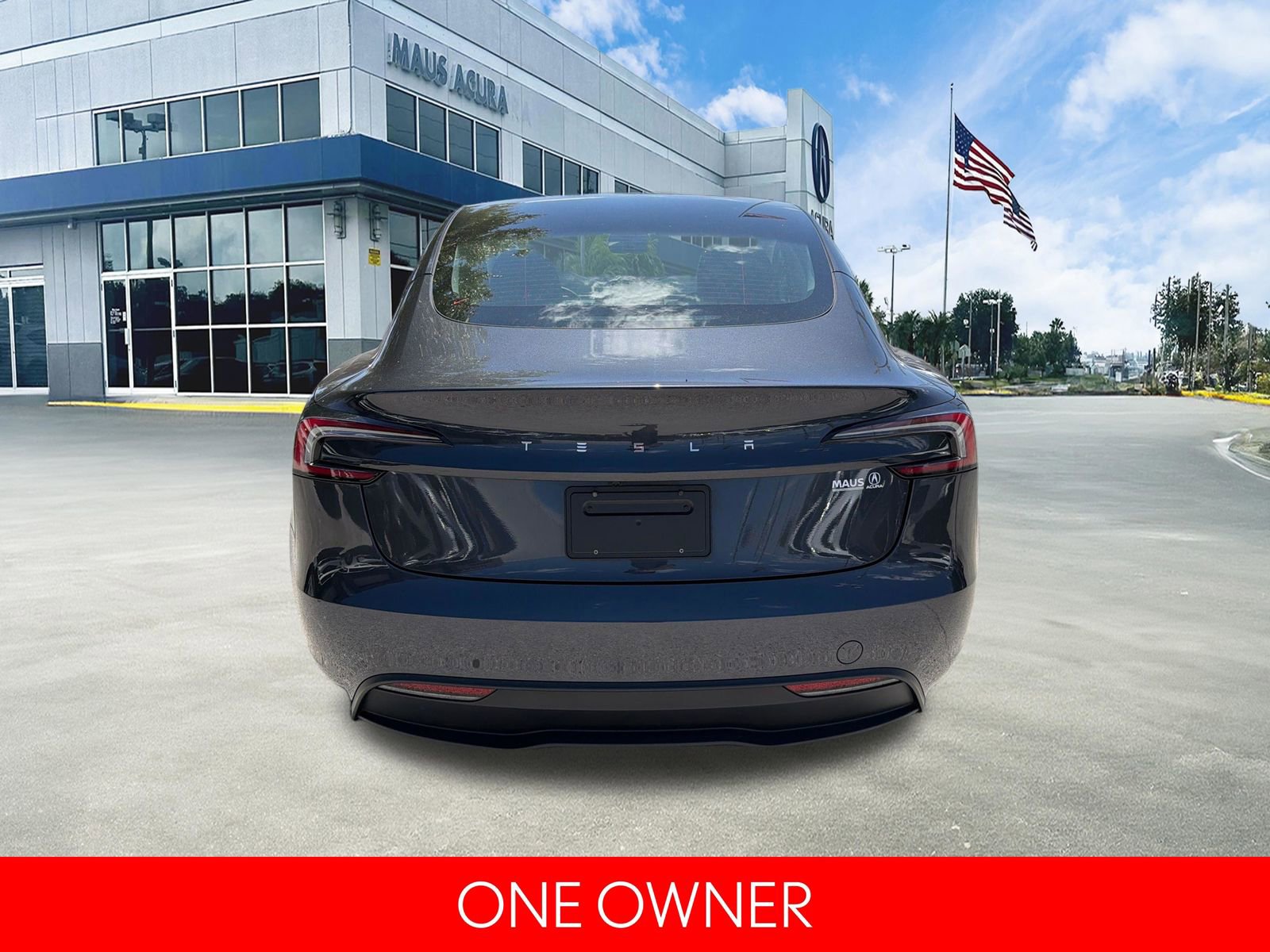 Used 2024 Tesla Model 3 Standard Range RWD image 5