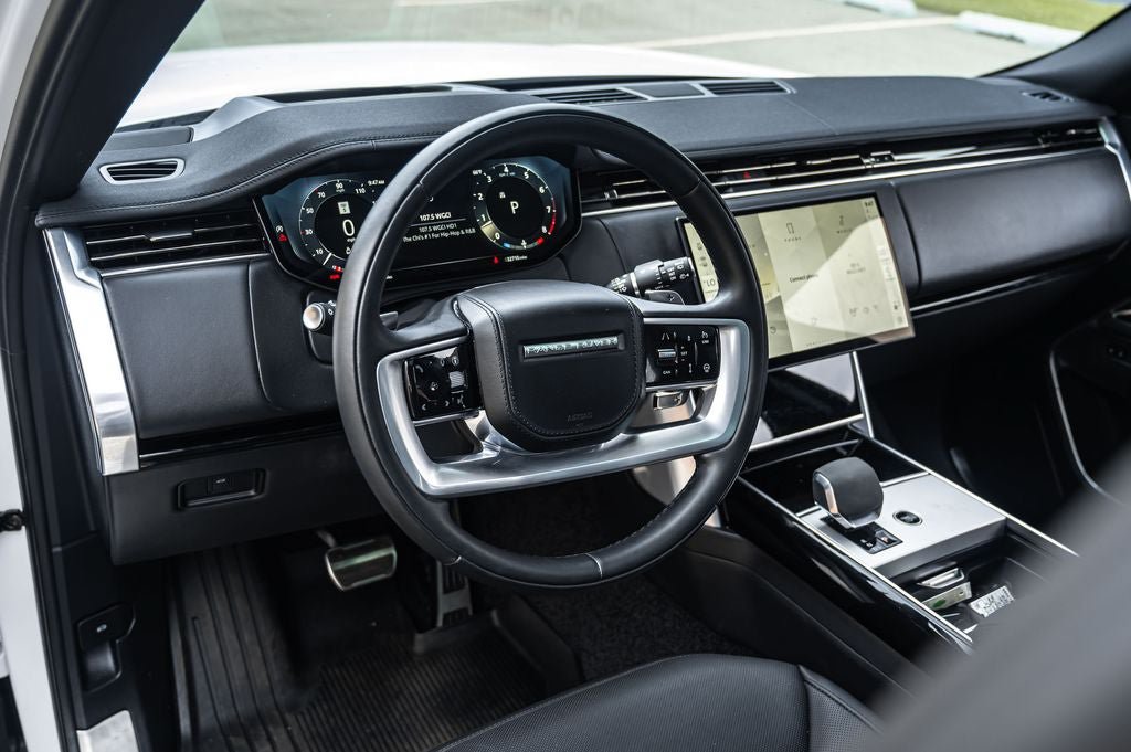 Used 2024 Land Rover Range Rover SE AWD/4WD image 24