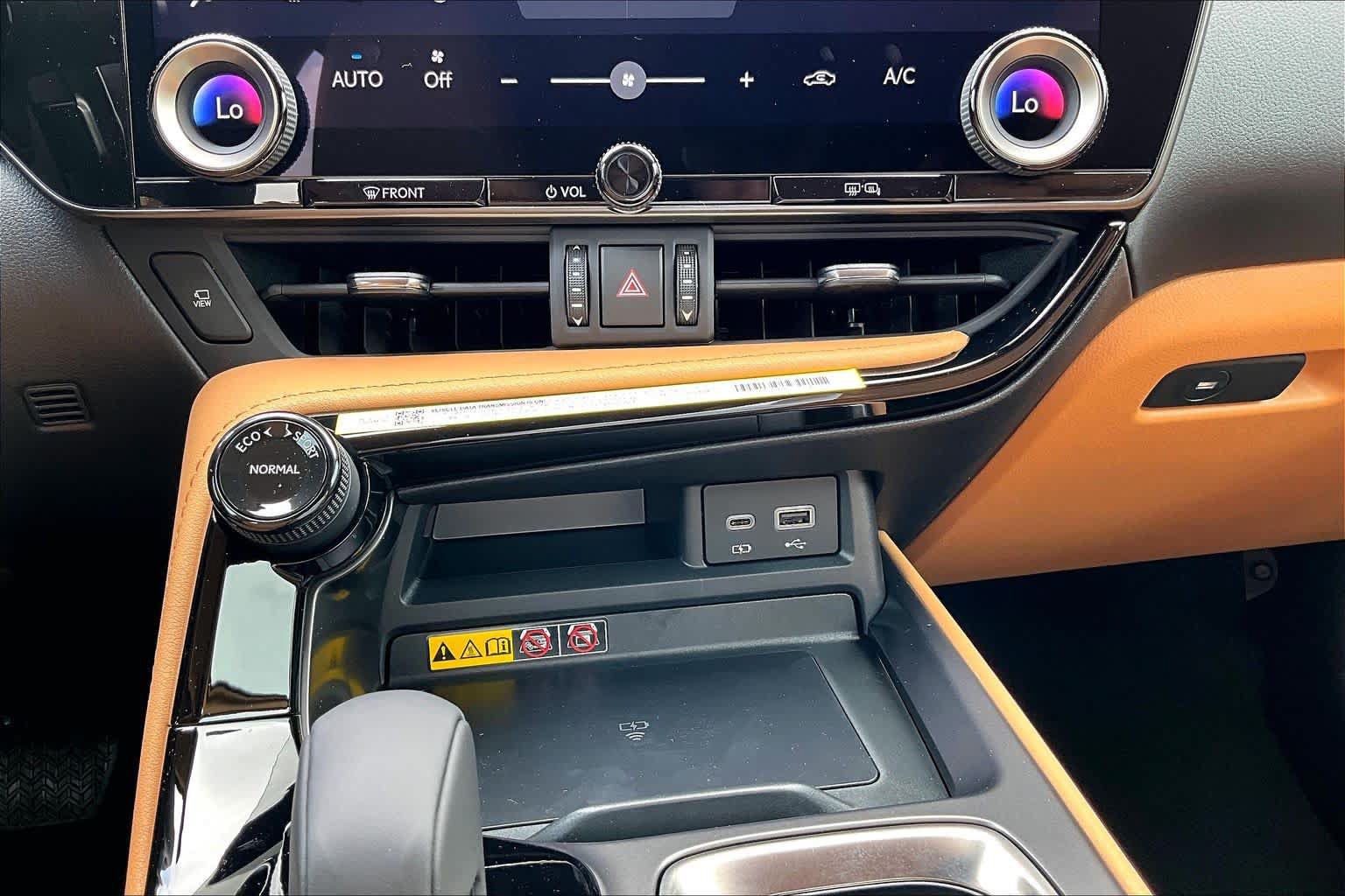 New 2026 Lexus NX 350 AWD w/ Accessory Package (2T) image 19