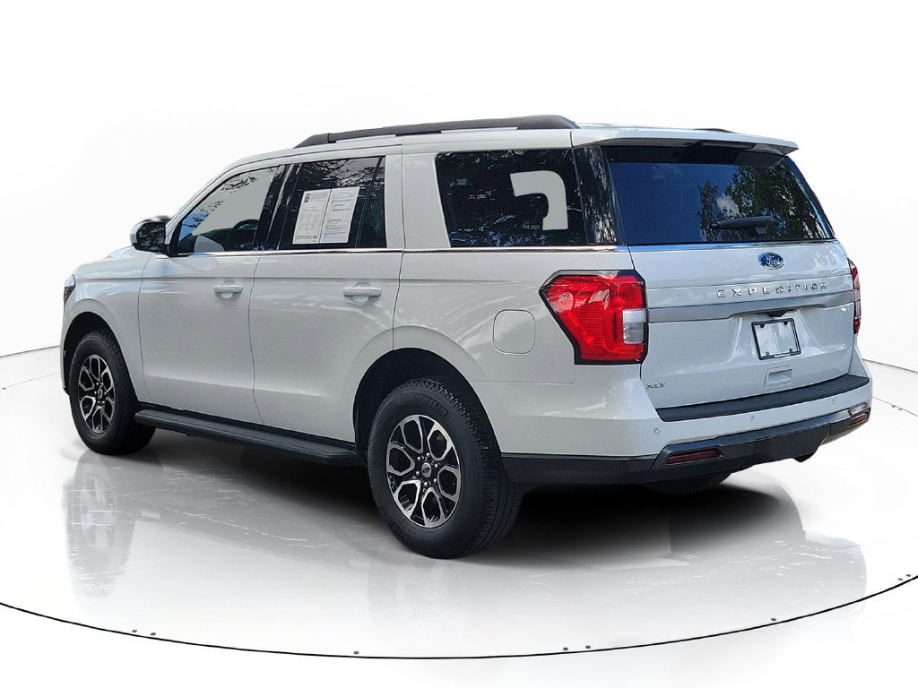 Certified 2023 Ford Expedition XLT RWD image 4