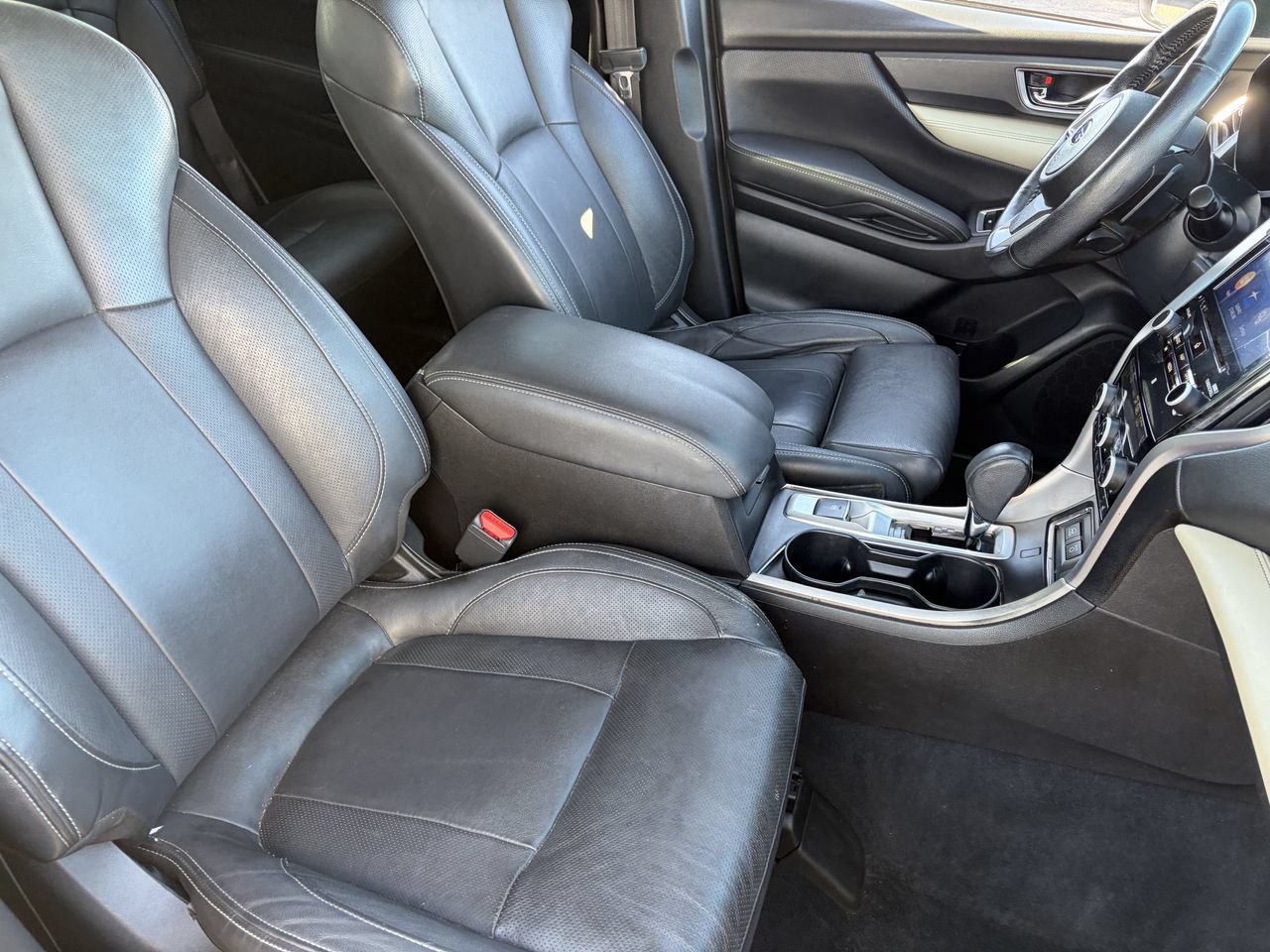 Used 2021 Subaru Ascent Limited w/ Technology Package AWD/4WD image 11