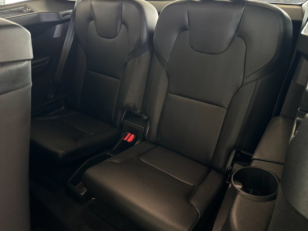 Certified 2023 Volvo XC90 B5 Plus AWD/4WD image 14