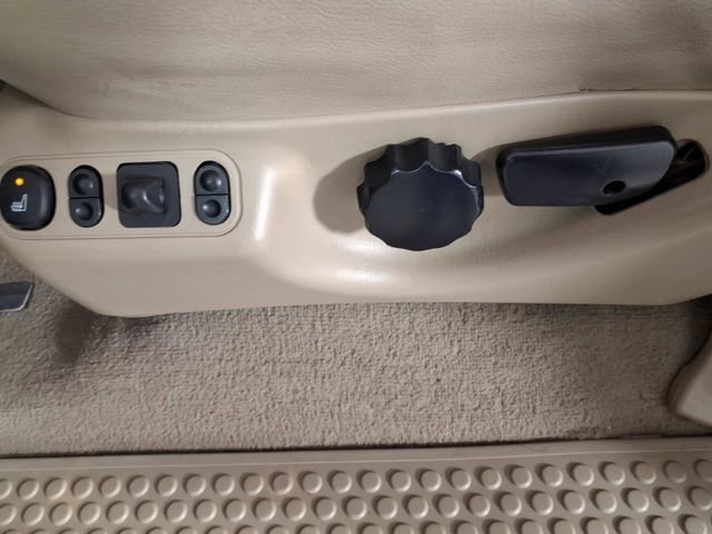 Used 2005 Ford Excursion Limited AWD/4WD image 14