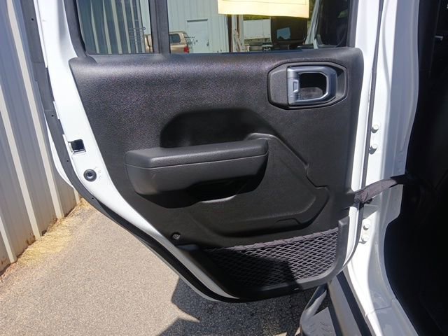 Used 2024 Jeep Wrangler Sport S image 21