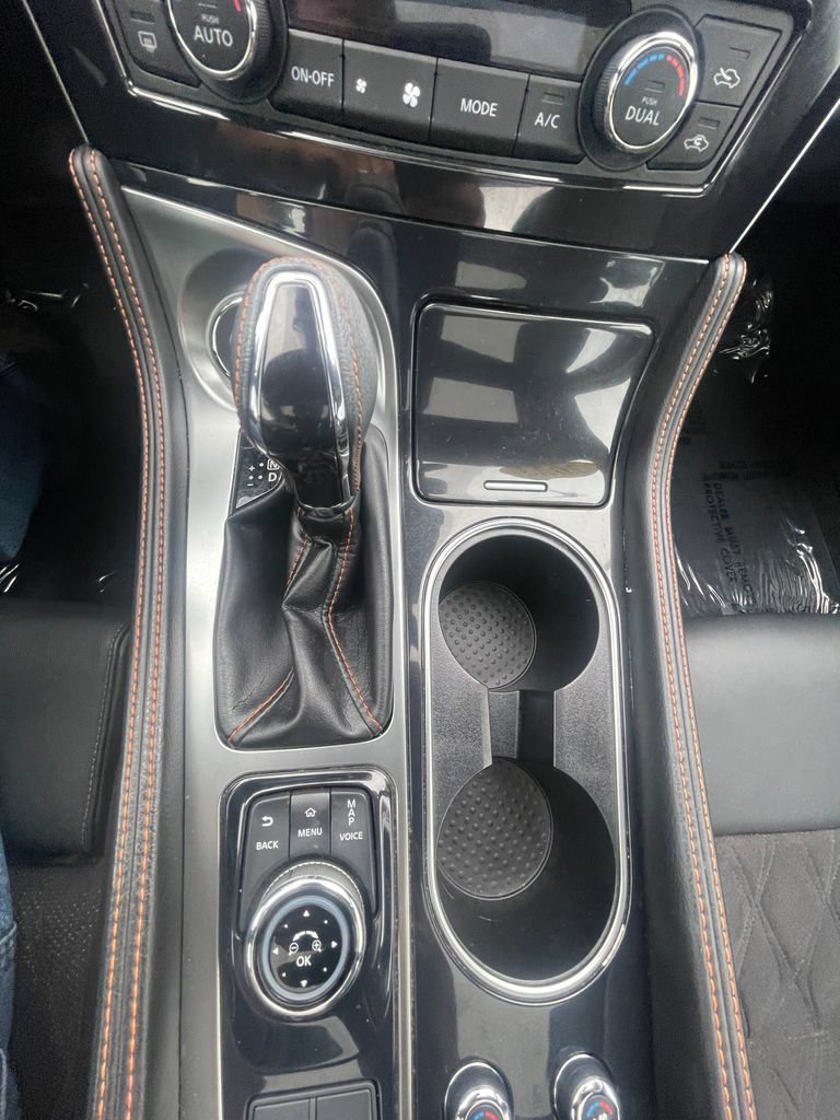Certified 2023 Nissan Maxima SR w/ Sport Mat Group FWD image 17