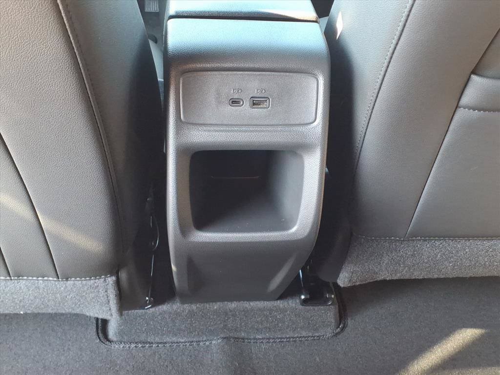 New 2026 Chevrolet Trax RS w/ Driver Confidence Package FWD image 18