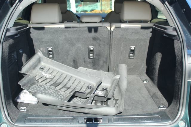 Used 2017 Land Rover Range Rover Evoque SE image 12