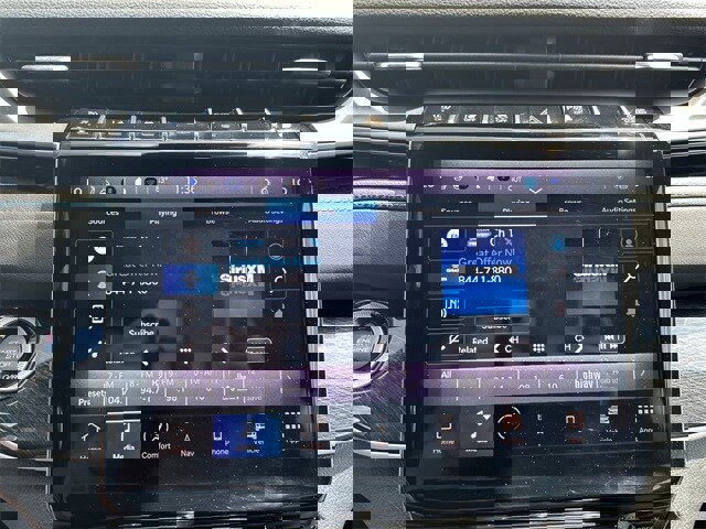 Used 2023 Jeep Grand Cherokee Trailhawk w/ Advanced Protech Group II image 20