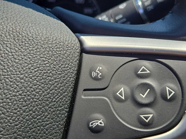 Used 2018 GMC Acadia SLT AWD/4WD image 11