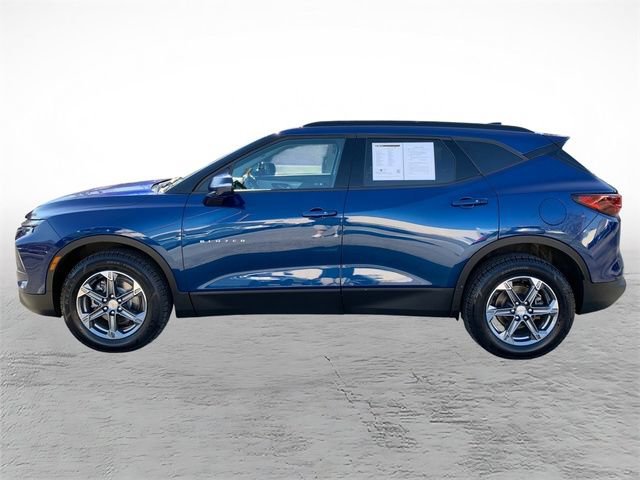 Used 2023 Chevrolet Blazer LT AWD/4WD image 6