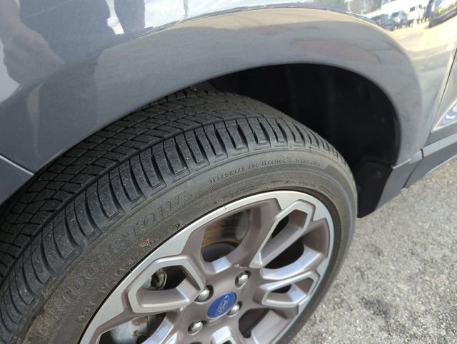 Used 2022 Ford EcoSport Titanium w/ Interior Protection Package image 32