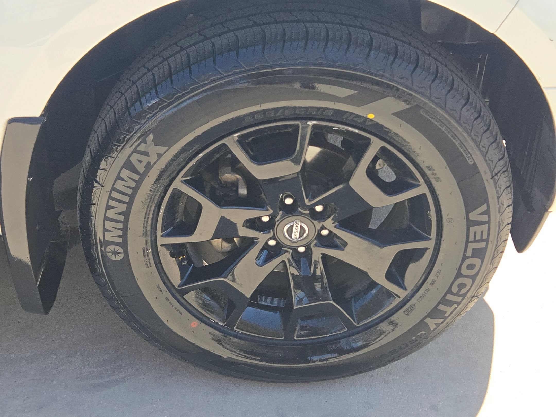 Used 2021 Nissan Frontier SV w/ Midnight Edition Floor Mats RWD image 30