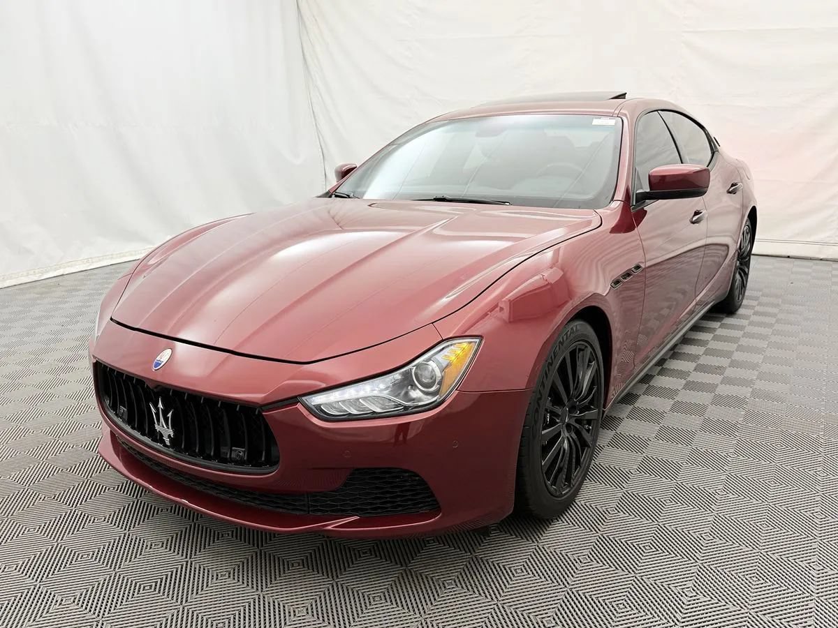 Used 2015 Maserati Ghibli S Q4 AWD/4WD image 2