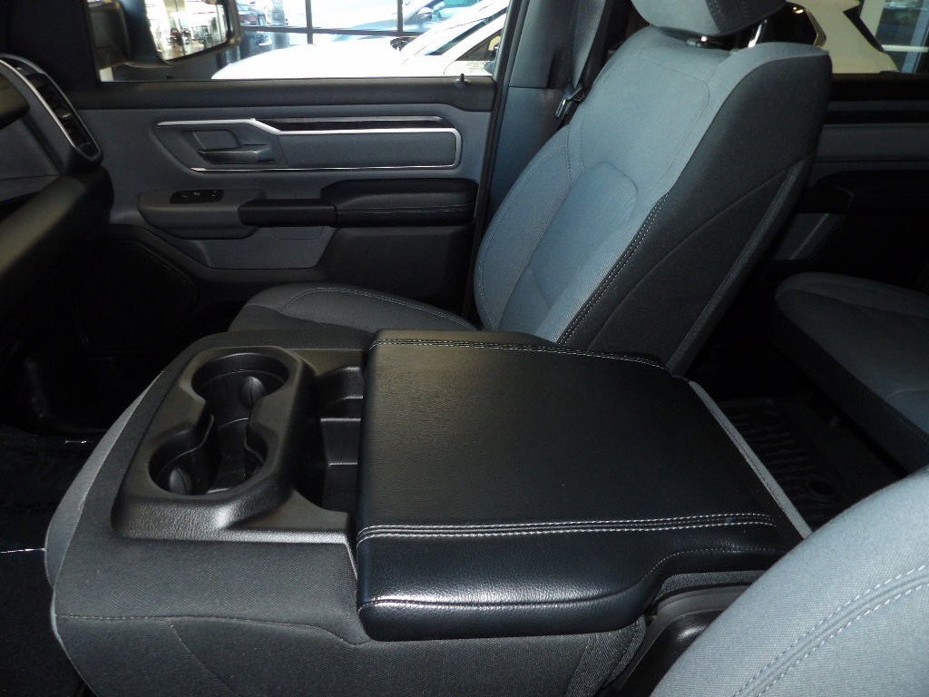 Used 2022 RAM 1500 Big Horn AWD/4WD image 29