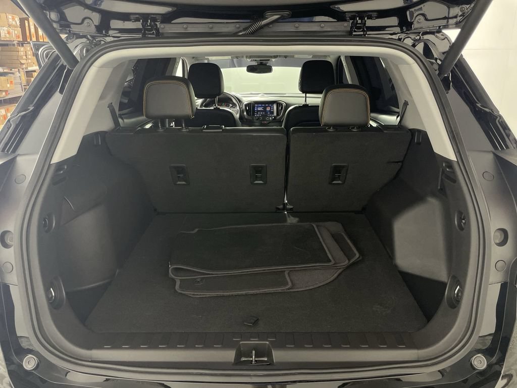 Used 2022 GMC Terrain AT4 w/ Infotainment Package II AWD/4WD image 26
