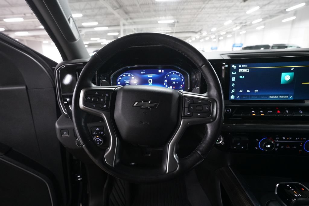 Used 2023 Chevrolet Silverado 1500 RST w/ All Star Edition Plus AWD/4WD image 4