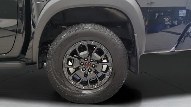 Used 2024 Nissan Frontier PRO-4X w/ Pro Premium Package AWD/4WD image 28
