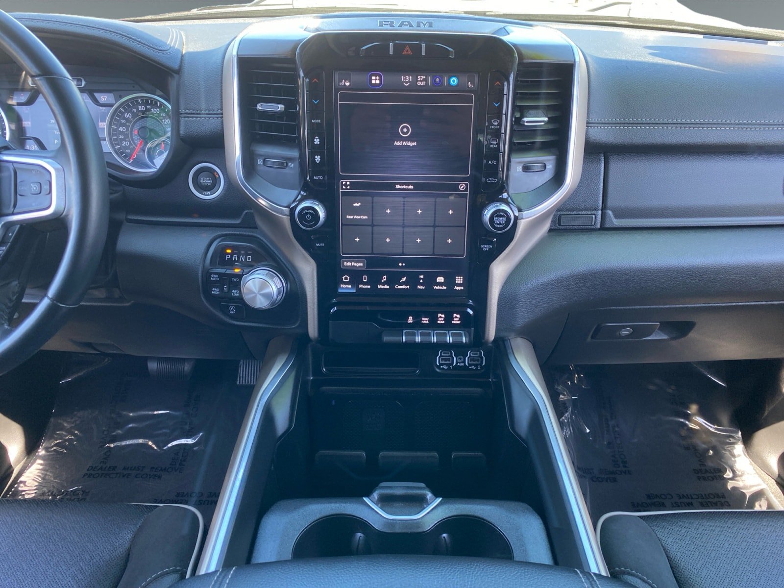 Used 2022 RAM 1500 Laramie AWD/4WD image 11