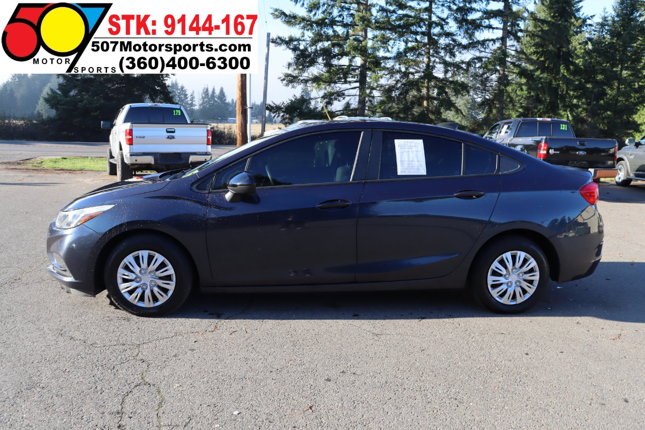 Used 2016 Chevrolet Cruze LS image 4