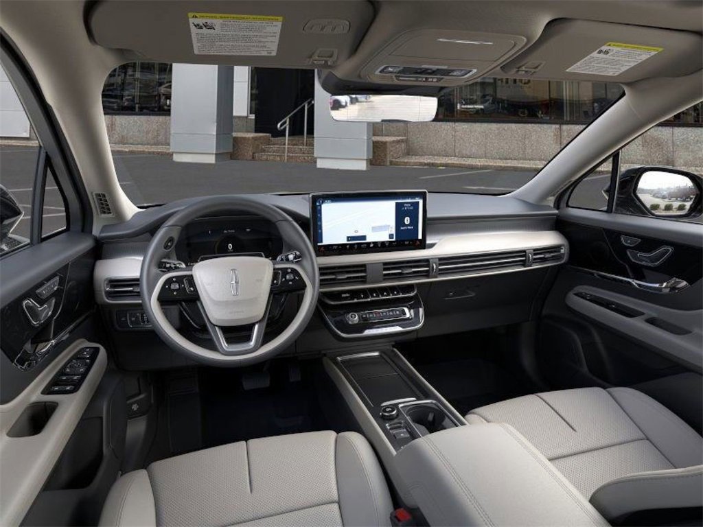 New 2026 Lincoln Corsair Premiere image 9