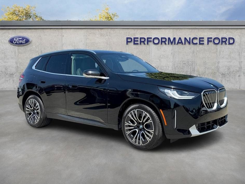 Used 2025 BMW X3 xDrive30i w/ Convenience Package image 5