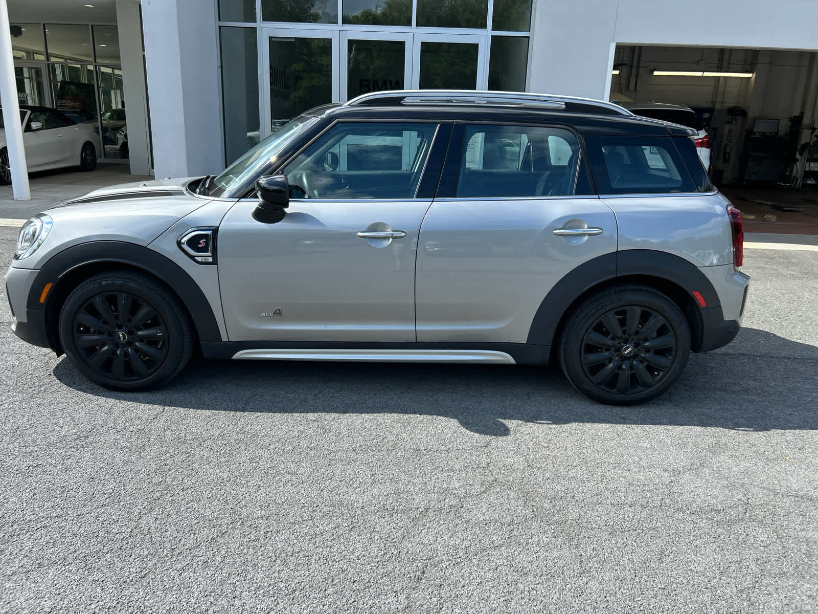 Used 2024 MINI Cooper Countryman S AWD/4WD image 3