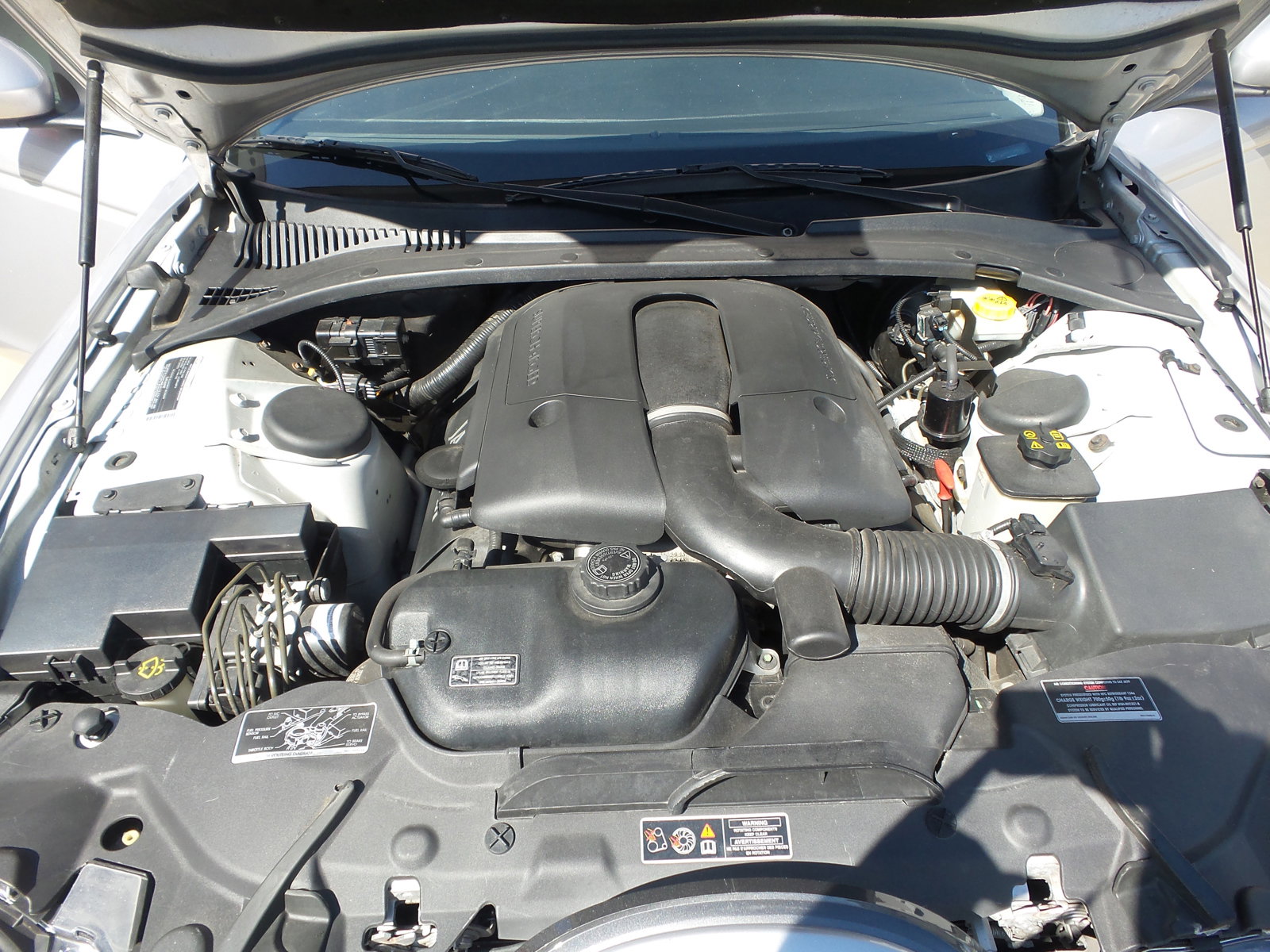Used 2003 Jaguar S-TYPE R RWD image 44