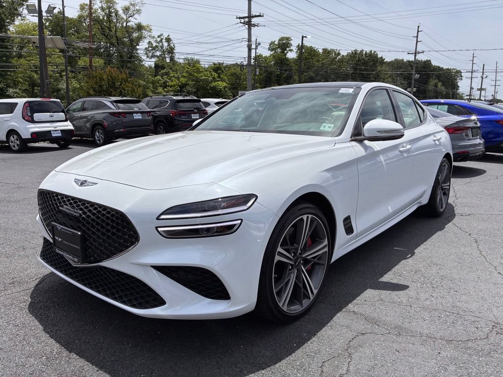 Used 2025 Genesis G70 3.3T Advanced AWD/4WD image 3