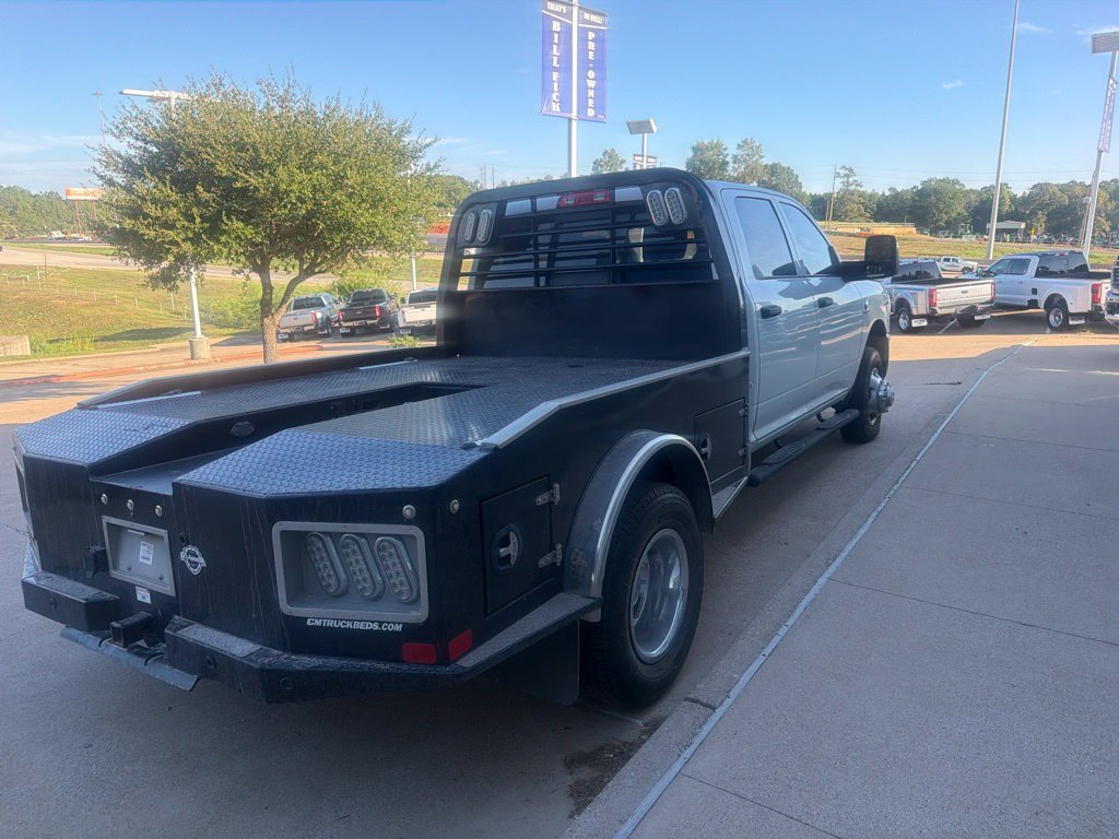 Used 2024 RAM 3500 Tradesman w/ Chrome Appearance Group AWD/4WD image 5