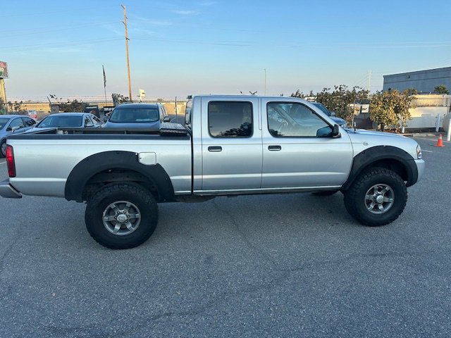 Used 2004 Nissan Frontier XE w/ (PWR) XE Pwr Pkg image 13