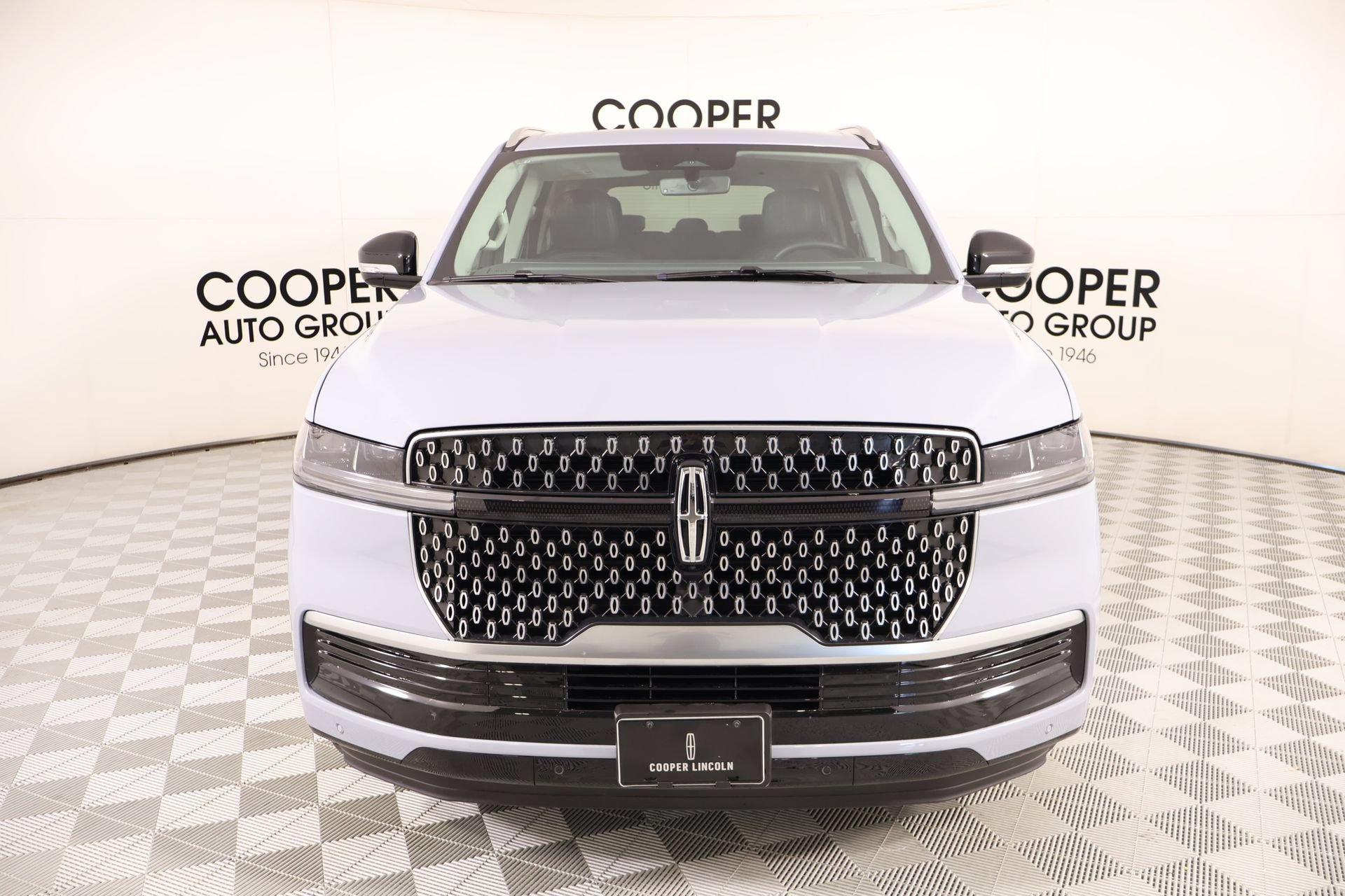 New 2025 Lincoln Navigator Reserve AWD/4WD image 10