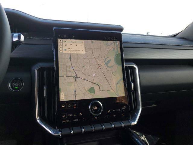 New 2025 GMC Acadia Elevation w/ Elevation Premium Package FWD image 14