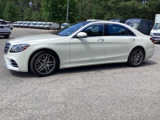 Used 2019 Mercedes-Benz S 560 4MATIC Sedan image 1